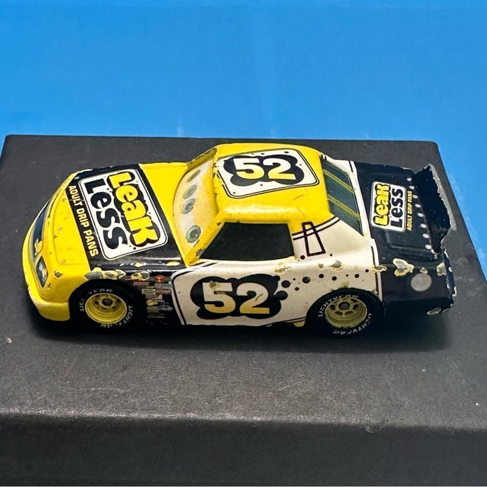 Disney Pixar Cars Leak Less #52 Car
